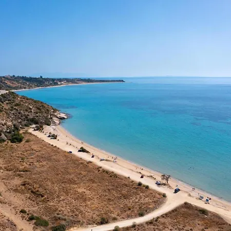 Willa Cherry Plateies